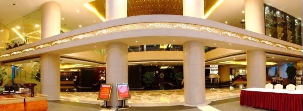 Rong Impression International Hotel Chengdu Buitenkant foto