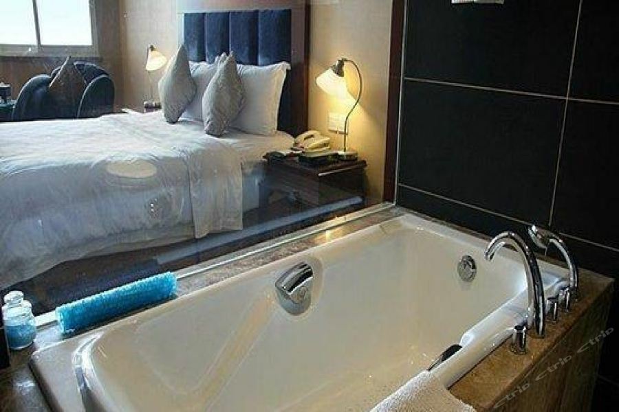 Rong Impression International Hotel Chengdu Buitenkant foto